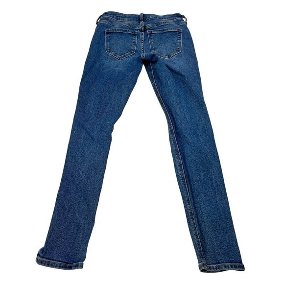 Old Navy Womens Rockstar Super Skinny Jeans Distressed Size 0 - Picture 7 of 9